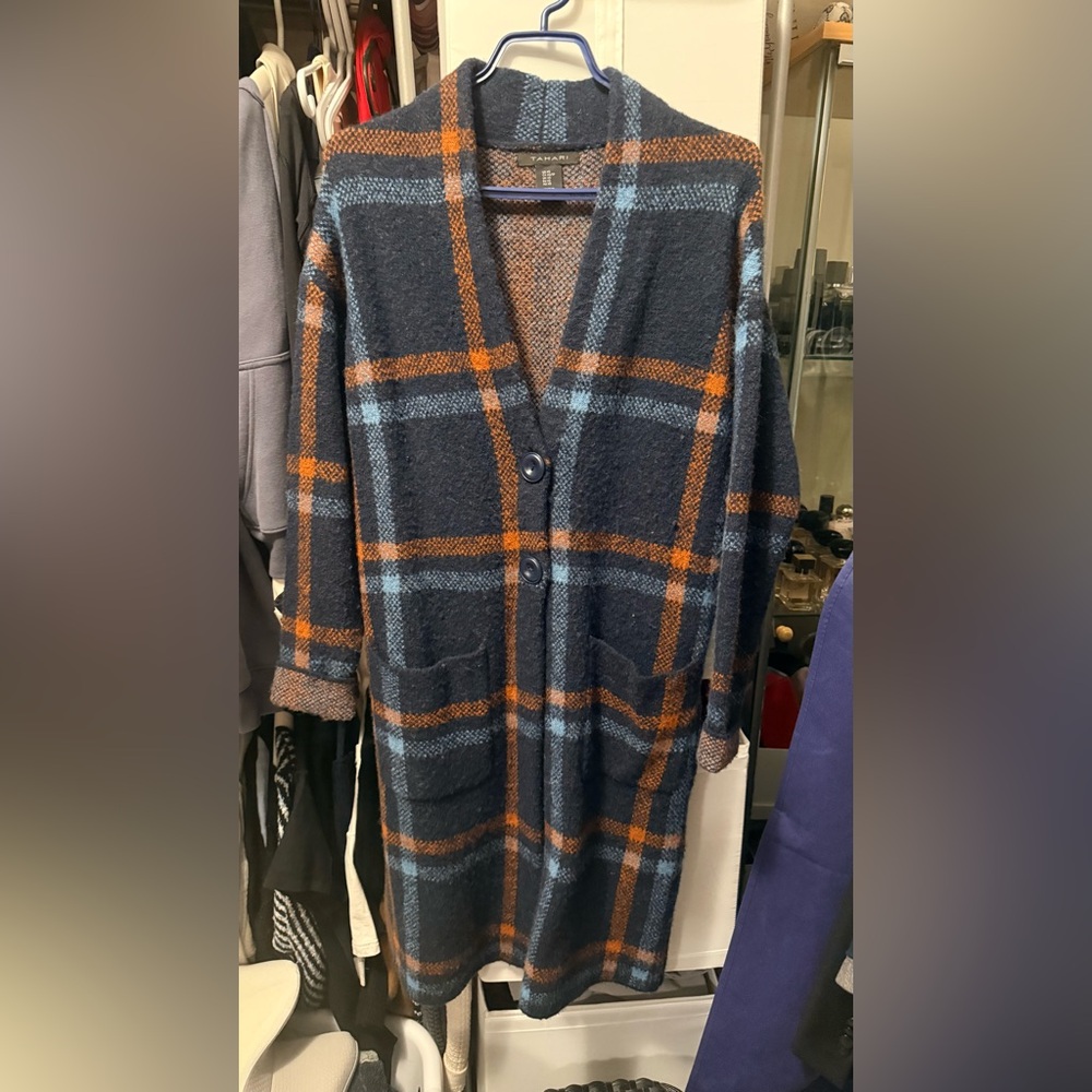 Tahari Navy and Orange Knit Cardigan